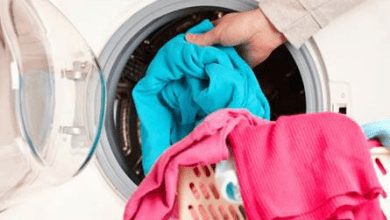 منظمة الصحة العالمية توضح آلية غسل الملابس للوقاية من كوفيد-19