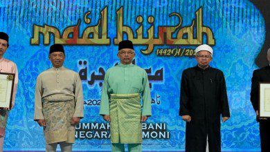 ماليزيا تحيي رأس السنة الهجرية وتكرم شخصيات العام