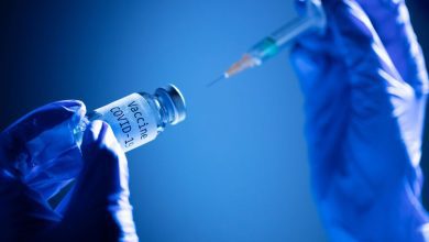خبراء الصحة يدعون ماليزيا لتوفير لقاح كورونا للجميع دون تمييز