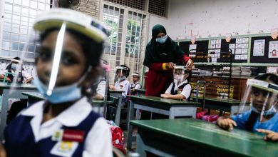 البرلمان الماليزي يستجوب وزير التعليم بسبب قرار إغلاق المدارس