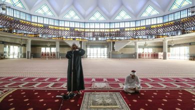 السماح بالصلاة في المساجد بأعداد محدودة في بينانج وبيراك