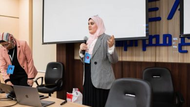 سلوى أبوزيد تقدم محاضرة عن كيفية تطوير المهارات لمواكبة سوق العمل