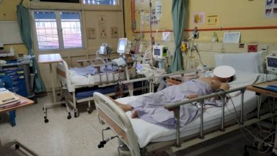 الصحة الماليزية تنشر صوراً تكشف عن امتلاء وحدات العناية المركزة في مستشفياتها