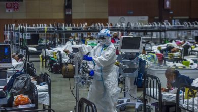 معدل انتشار عدوى كوفيد-19 في ماليزيا يصل إلى 0.97 والمنحنى يواصل الهبوط