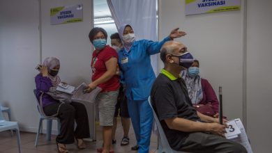 لتطعيم 150 ألف شخص يومياً.. ماليزيا تتلقى 16 مليون جرعة لقاح خلال شهرين