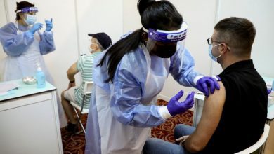 ماليزيا تحتل المرتبة الثانية في تصنيف عالمي لمعدل التطعيم اليومي