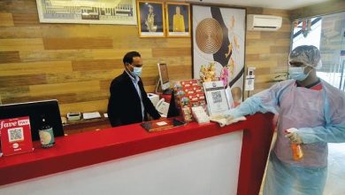 آمال بعودة الانتعاش الاقتصادي بعد تخفيف القيود عن بعض الولايات الماليزية