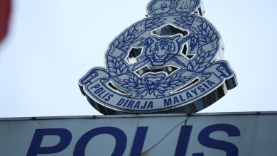 شرطة كوالالمبور تعتقل 13 شخصاً يستخدمون البريد لتهريب المخدرات