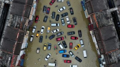 12 قتيلاً جراء الفيضانات وتواصل البحث عن مفقودين