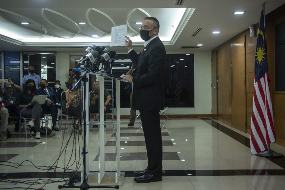 الحكومة الماليزية: لا تراجع عن الانتقال لمرحلة المرض المستوطن رغم ارتفاع الإصابات