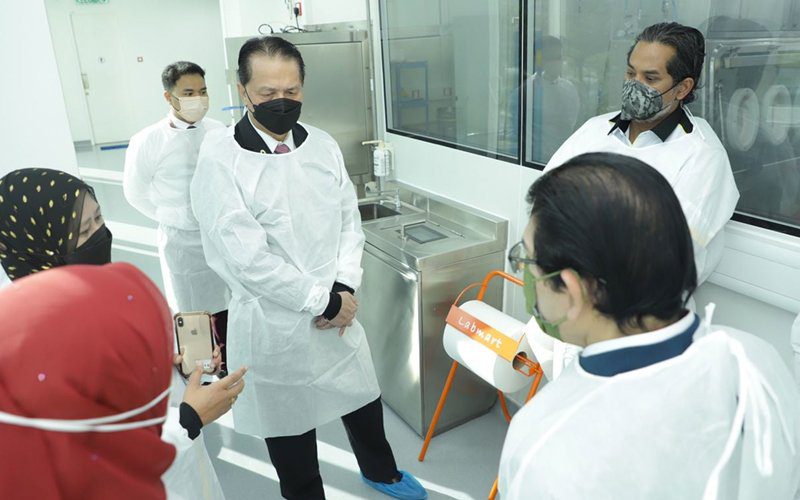 وظائف ومعدات.. وزارة الصحة الماليزية تحشد لمواجهة الموجة الجديدة