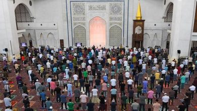 الشؤون الدينية الماليزية: شرط تلقي الجرعة الثالثة لمصلي الجمعة في مساجد سيلانجور فقط
