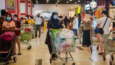 اتحادا طلبة جامعة ملايا والإسلامية العالمية يحذران من احتجاجات بسب غلاء الأسعار