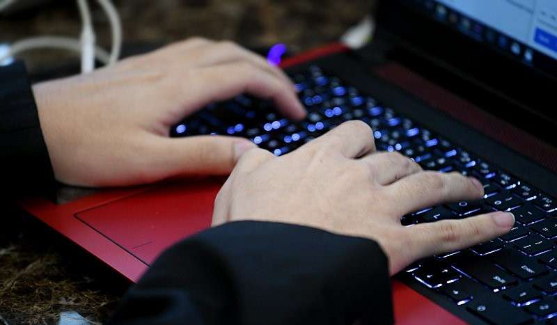 ماليزيا تحظر موقعاً إلكترونياً استخباراتياً عرَض بيانات شخصية للماليزيين