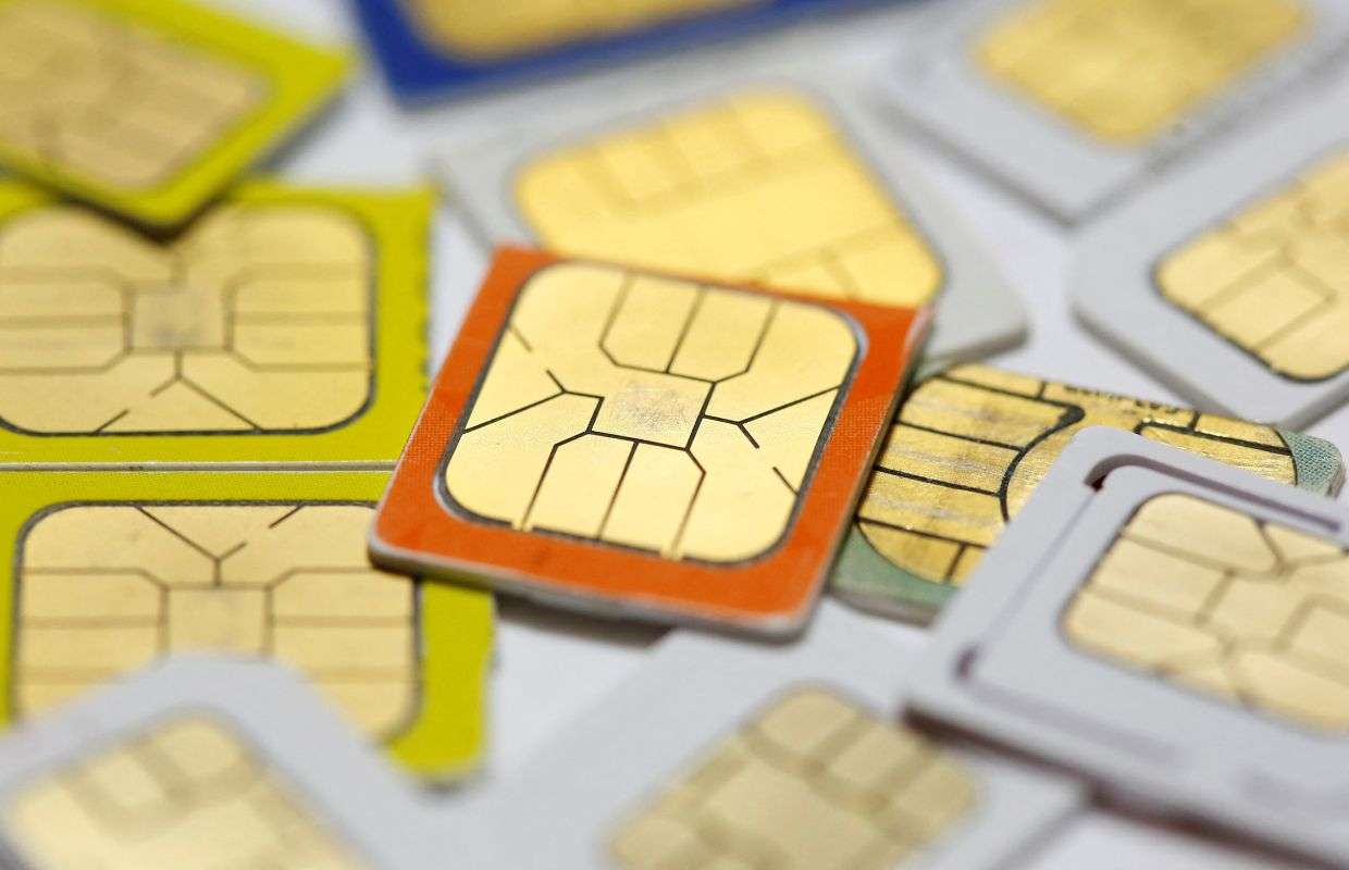 الاتصالات والشرطة الماليزية تحققان في تسريب آلاف البيانات الشخصية لبطاقات SIM