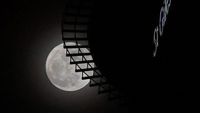 القمر العملاق يظهر في سماء ماليزيا للمرة الثانية خلال يومين