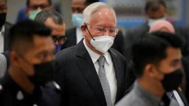 محاكمة 1MDB: نجيب أصدر شيكات بقيمة 8.4 مليون رنجيت معظمها لتمويل حزب أمنو