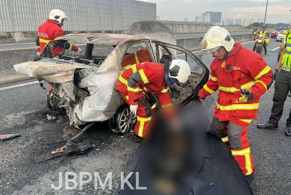 وفاة امرأة احتراقاً داخل سيارتها في حادث على طريق كوالالمبور-بوتراجايا