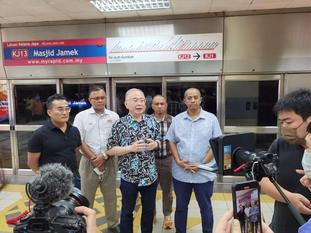 خط قطارات LRT كيلانا جايا يعود للعمل صباح يوم الاثنين