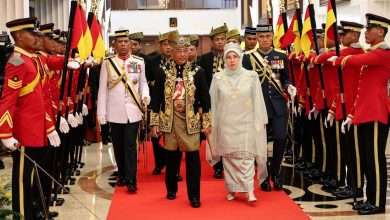 ملك ماليزيا يفتتح الجلسة الأولى للبرلمان الخامس عشر