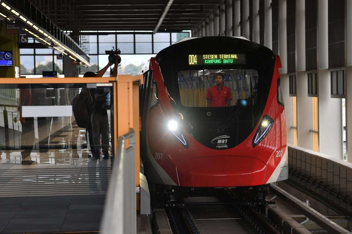 ارتفاع أعداد ركاب قطارات MRT بوتراجايا بنسبة 305%