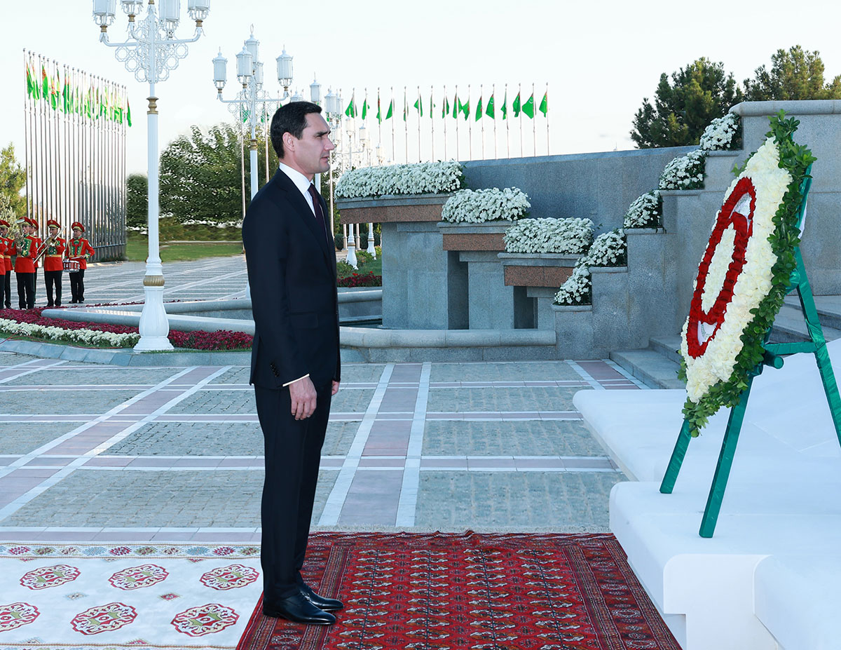 الصورة الرئيسية